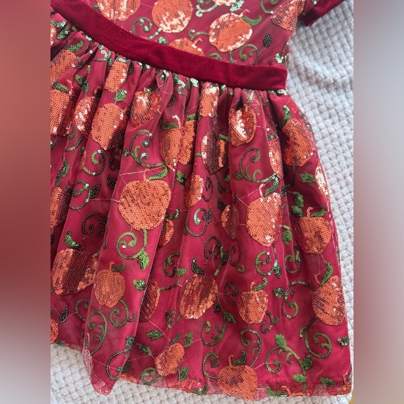 5 & 6, Disney Snow White Princess Dress Embroidered Sequin Red and Gold - Picture 10 of 17